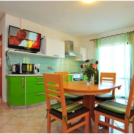 Appartement Ljilja *