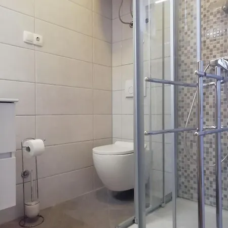 Lejlighed Ljilja Nin