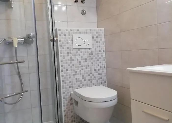 Ljilja Apartmán Nin