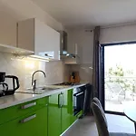 Ljilja ニン